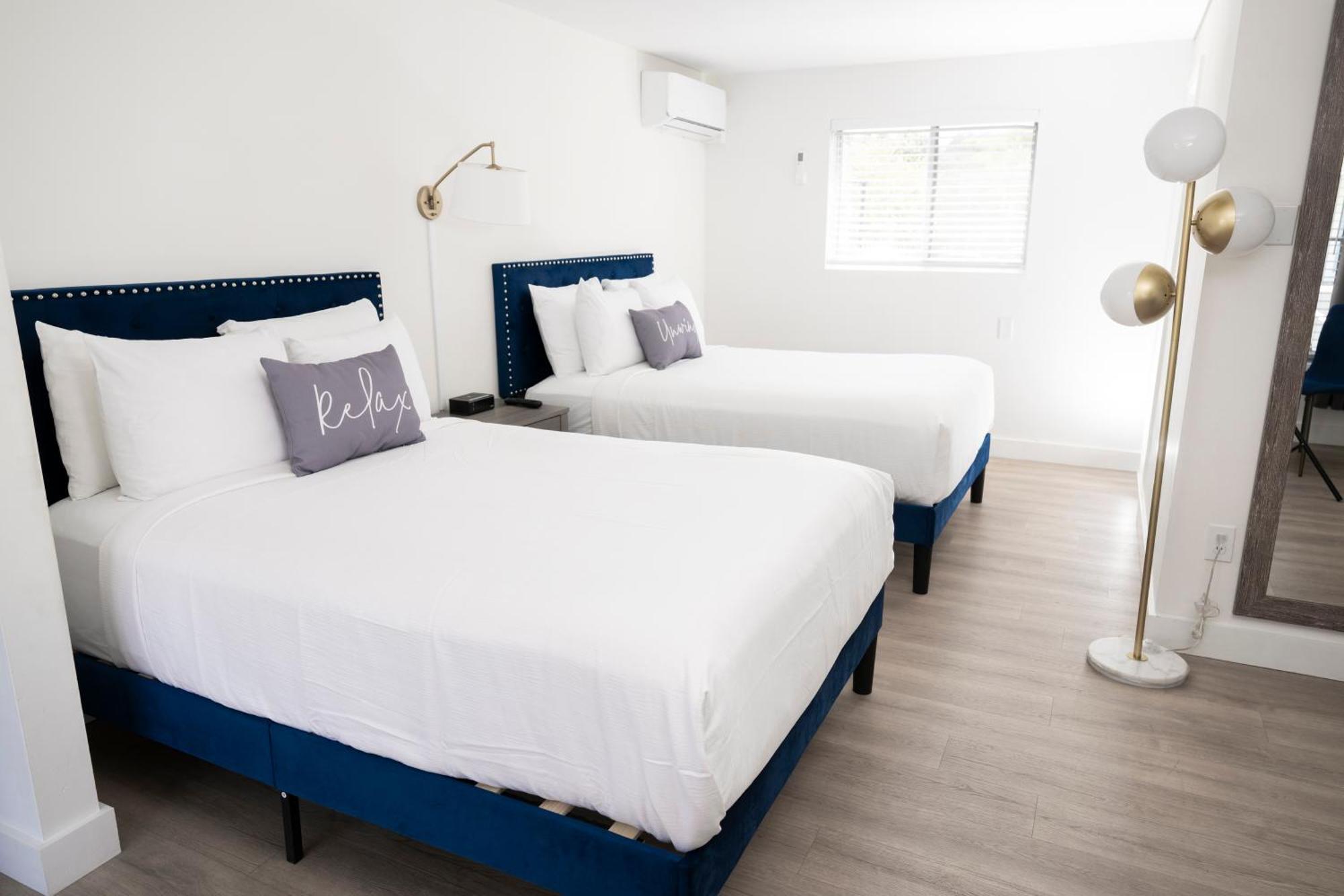 إيستهام Endless Dunes, A Modern Motel المظهر الخارجي الصورة